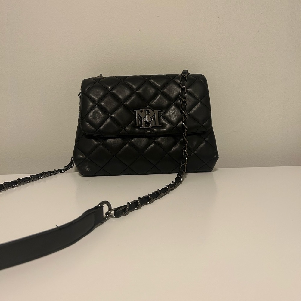 Badgley Mischka Black Quilted Leather Crossbody Bag